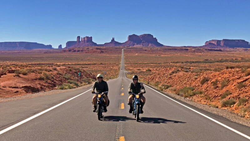 Wo Peter Fonda und Dennis Hopper noch in "Easy Rider" rasten, tuckern jetzt die Wittmann-Brüder: auf der Route 66.
