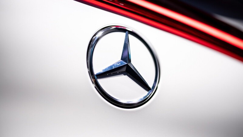 Der Split von Daimler in Mercedes Benz und Daimler Truck beflügelt die Aktie.