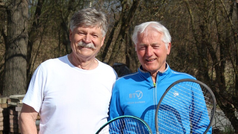 Otto Seidl (rechts) und Norbert Vogl gewannen den Istrien-Cup in der Herren 70-Altersklasse. Zusätzlich wurde Seidl Gruppensieger im Einzel in der Altersklasse Herren 75.