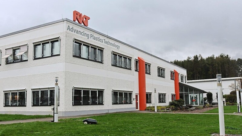 Seit 1974 gibt es die Rodinger Kunststoff-Technik GmbH. 1980 siedelte sie sich im Industriegebiet Oberkreith an, jetzt fiel der Startschuss für den Neubau einer Produktionshalle mit einem Gesamtvolumen von 30 Millionen Euro.