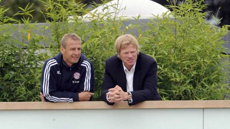 Jürgen Klinsmann (l.) und Oliver Kahn spielten beim FC Bayern und in der DFB-Auswahl zusammen.