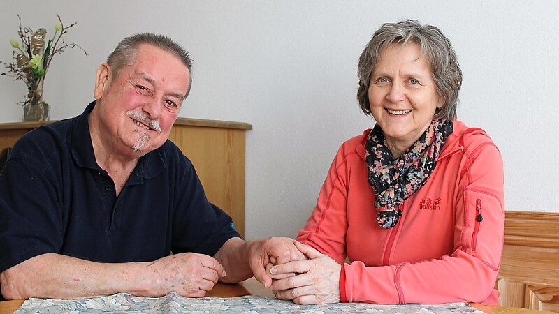 Herz und Seele: Günther und Mechthilde Mutz engagieren sich seit Jahrzehnten ehrenamtlich beim Bayerischen Roten Kreuz.