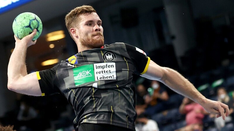 DHB-Kapitän Johannes Golla freut sich schon auf die Handball-Europameisterschaft 2022. Er sieht die Mischung aus erfahrenen Spielern und Talenten als große Chance für das deutsche Team.