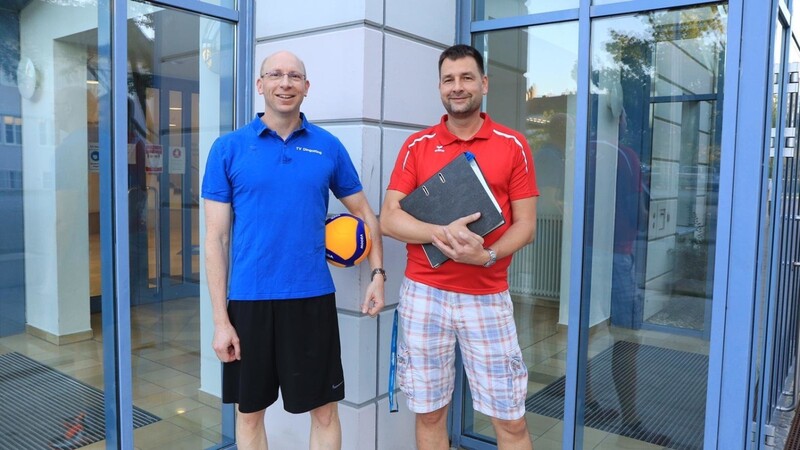 Unterstützung für das Landesliga-Team des TVD mit Patrick Dreyer (links) und Tobias Hagen.