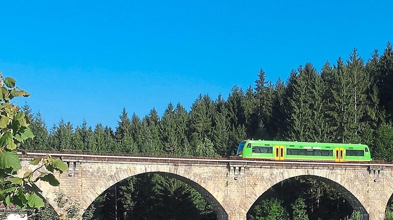 Am Sonntag, 25. August, gibt es eine Neuauflage der geführten Erlebniszugfahrt mit Ausflug in die NaturparkWelten im Grenzbahnhof.