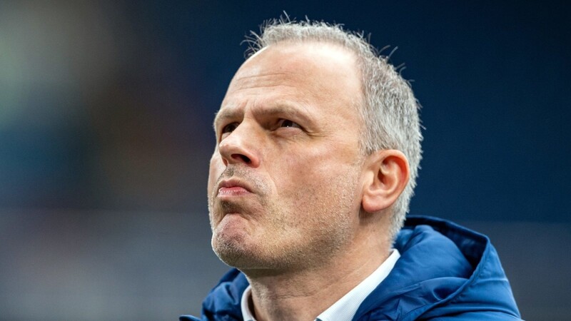 Jochen Schneider verlässt Schalke 04 am Saisonende.