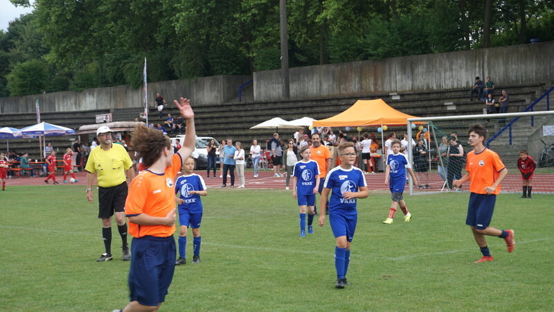 Sichtlich begeistert spielten die jungen Fußballer nach überstandener Krankheit beim VKKK-Turnier mit.