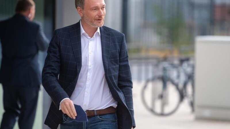FDP-Chef Christian Lindner hat keine Zweifel daran, dass seine Partei mit SPD und Grünen über eine Koalition verhandeln wird.