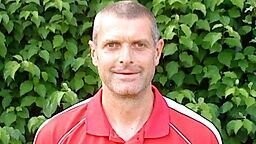 Thomas Wiedemann, Fußball-Abteilungsleiter beim SV Deggenau, geht von einem spannenden Meisterschaftsrennen in der A-Klasse Deggendorf aus, wenn es nach dem Lockdown im Amateurfussball wieder weitergehen kann.