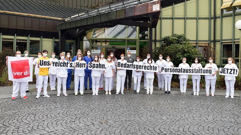 Das Pflegepersonal der Arberlandklinik Viechtach unterstützt die bundesweite Protestaktion.