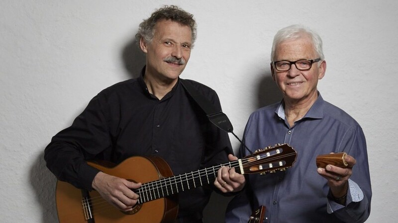 "Zuzwoat" - Toni Zitzelsberger und Max Artmeier, seit 20 Jahren musikalisch mit Beatles-Faible unterwegs.