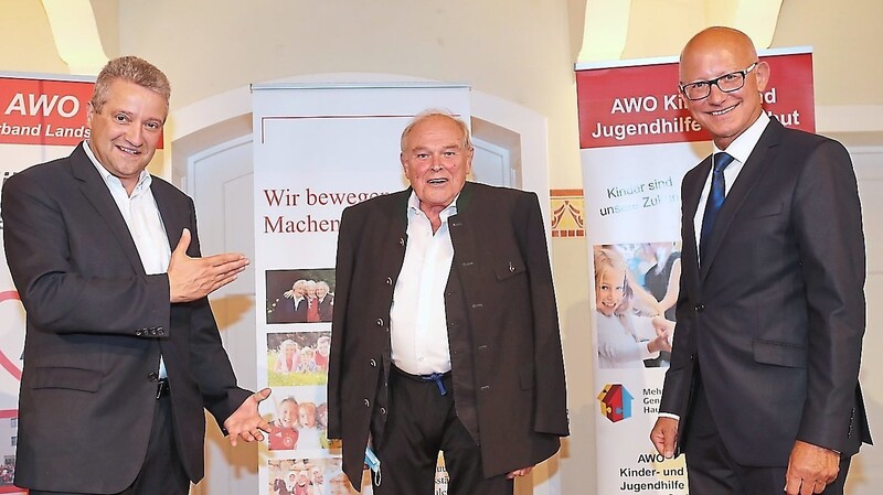 AWO-Landesvorsitzender Thomas Beyer, Dietmar Franzke und Georg Thurner (von links)