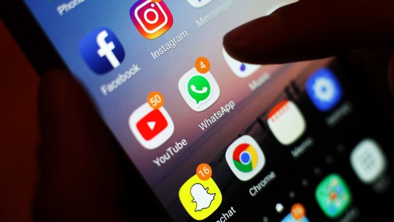 Facebook, Instagram und WhatsApp waren von einer stundenlangen Störung betroffen. (Symbolbild)