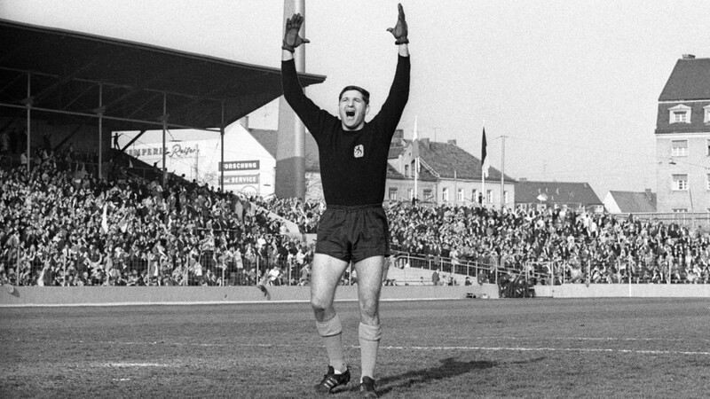 Revolutionierte das Torwartspiel: Petar Radenkovic, der mit den Löwen 1966 Meister wurde.