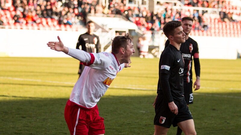 Der SSV Jahn Regensburg gewinnt den Krimi gegen den FC Augsburg II.