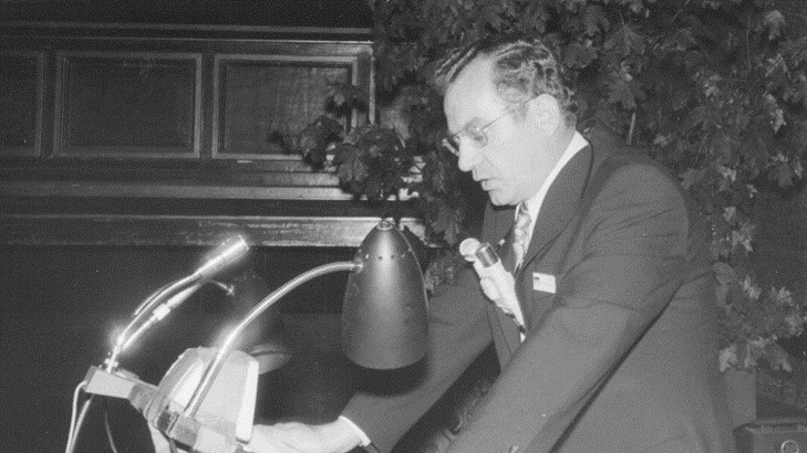 Dr. Ludwig Simmet auf dem ICAR-Kongress 1972.