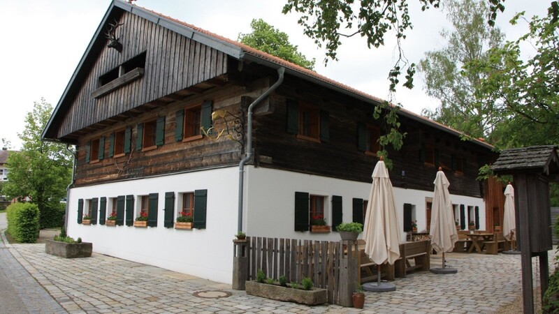 Der Jagawirt ist ein schmuckes Wirtshaus mit langer Tradition. Seit mindestens zwei Jahrhunderten werden dort Gäste bewirtet.