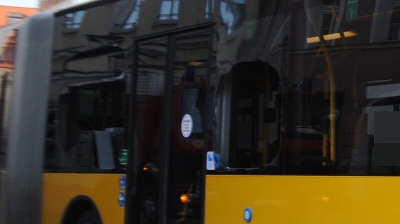 Wegen eines Warnstreiks fahren am Dienstag ganztägig keine Busse im Regensburger Stadtgebiet.