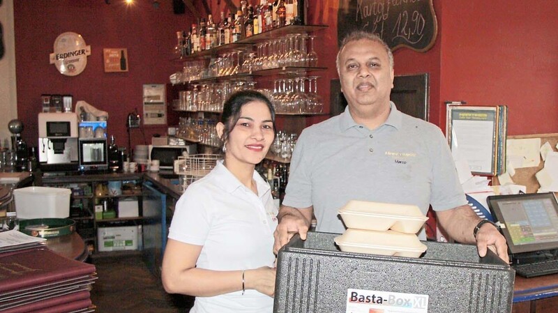 Im Maritimes bringen Bhupinder Singh Jütten und seine Frau Sapinder Kaur Dhanju die bestellten Mahlzeiten sogar vor die Tür ihres Restaurants Maritimesfür all jene, die sich davor scheuen, einzutreten.
