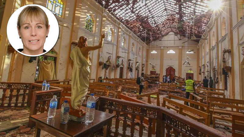 Ein Blick auf den Innenraum der St.-Sebastians-Kirche nördlich von Colombo, der durch eine Explosion beschädigt wurde.