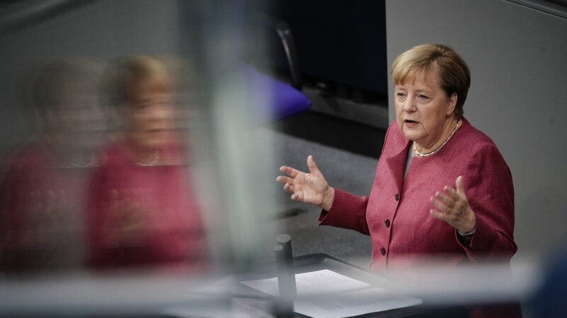Bundeskanzlerin Angela Merkel ruft in der Corona-Krise zum Durchhalten auf.
