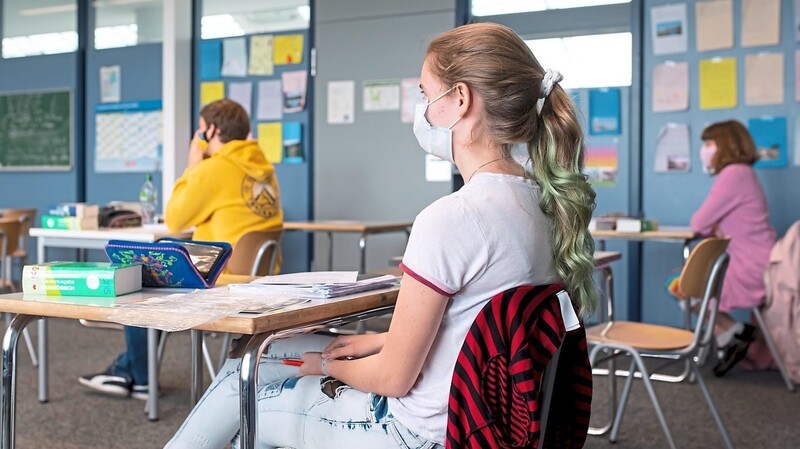 Besonders betroffen vom "Probevorrücken" sind Schüler der mittleren Jahrgangsstufen an den Gymnasien in Bayern.