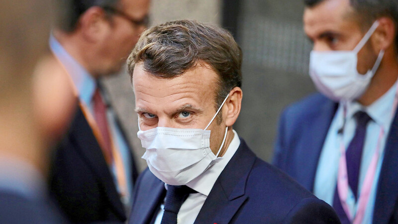 Laut Emmanuel Macron wird es weiter "schwierige Momente" geben.