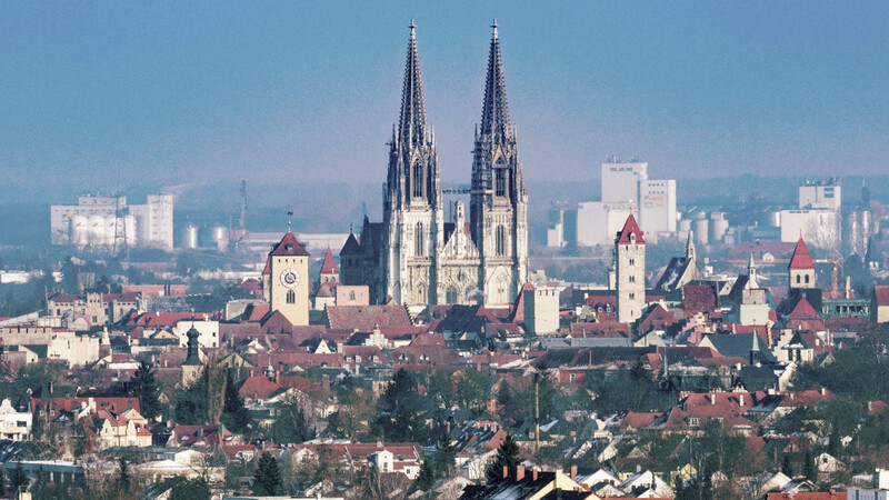 Regensburg lockert ab Dienstag weiter.