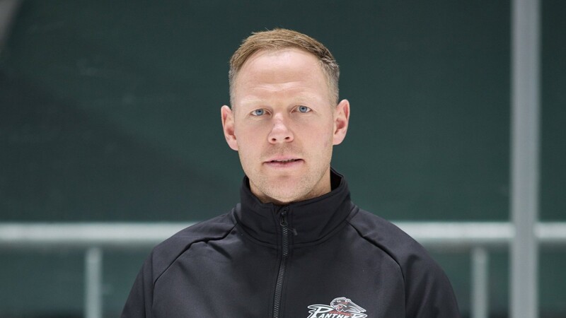 Neuer Trainer des EV Landshut: Heiko Vogler.
