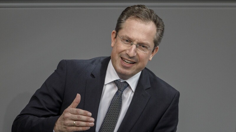 FDP-Fraktionsvize Stephan Thomae warnt vor der Emotionalisierung der Politik.