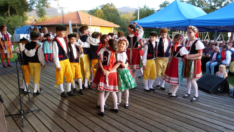 Die Kindergruppe aus dem Chodenland stellte die Tradition ihrer Heimatregion vor.