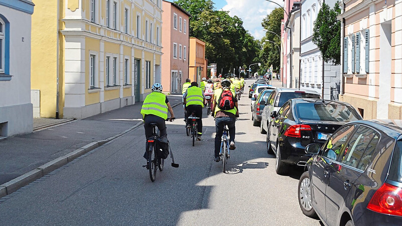 Als Fahrrad-Hauptroute vom Hauptbahnhof zur Altstadt sollte die Papiererstraße etabliert werden. Die Stadtratsmehrheit hat dies abgelehnt.