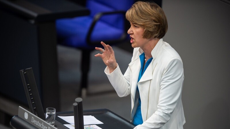 Anja Weisgerber, Klimaschutzbeauftragte der Unions-Bundestagsfraktion,kritisiert die Grünen im Kampf gegen den Klimawandel.