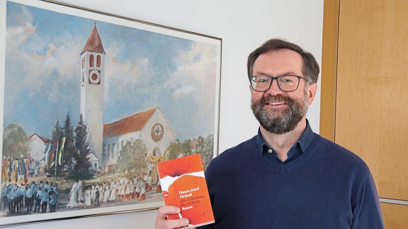 Pfarrer Franz Reitinger mag die autobiografischen Romane von Hanns-Josef Ortheil und besonders dessen erstes Buch "Die Erfindung des Lebens."
