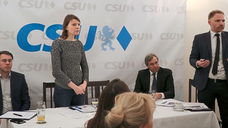 CSU-Fraktionsvorsitzender Dr. Josef Zimmermann, CSU-Bundestagsabgeordnete Emmi Zeulner, CSU-Landtagsabgeordneter Dr. Franz Rieger und CSU-Bundestagsabgeordneter Peter Aumer.