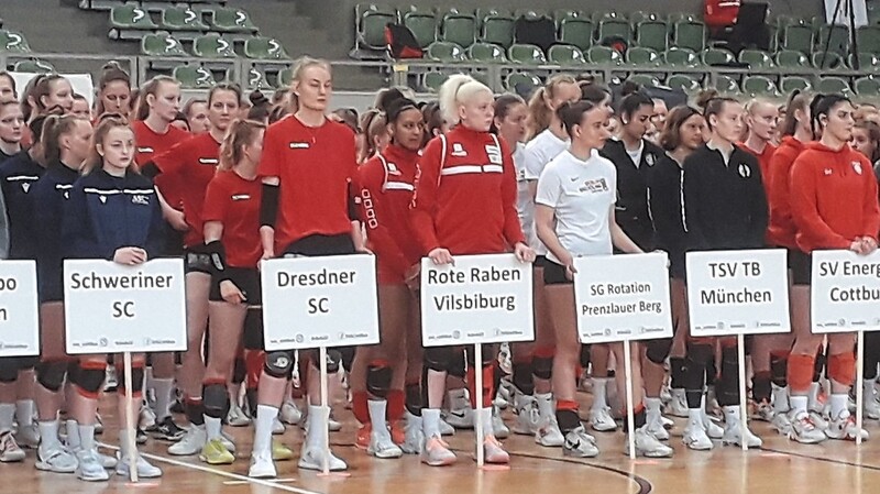 Die Roten Raben Vilsbiburg traten bei der deutschen Meisterschaft in Cottbus gegen Mannschaften aus dem ganzen Bundesgebiet an.