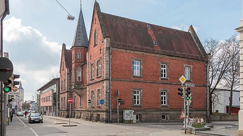 Die externe Koordinierungsstelle des Programms "Demokratie leben!" ist künftig in den Räumen der Volkshochschule Deggendorfer Land in der Amanstraße zu finden.
