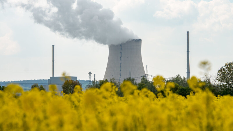 Das Kernkraftwerk Isar 2 ist nach der Kraftwerksrevision wieder am Netz (Symbolbild).