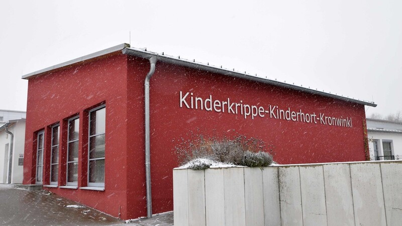 Die Kita-Einrichtungen wie Kinderkrippe und Kinderhort in Kronwinkl sollen in kommunaler Trägerschaft bleiben, das beschloss der Gemeinderat.