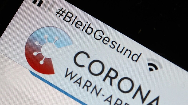 Die Corona-Warn-App ist der beste Kompromiss, den es im digitalen Kampf gegen das Virus gibt. (Symbolbild)