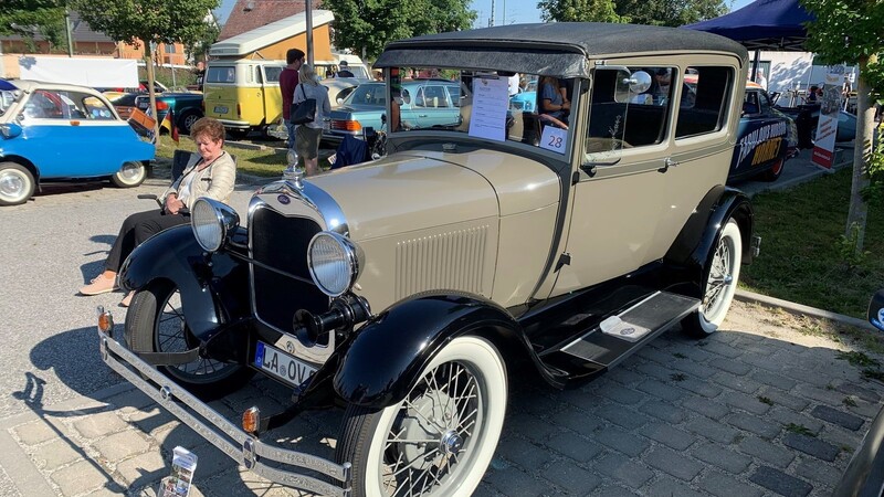 Der Senior: ein Ford A aus dem Jahr 1928.