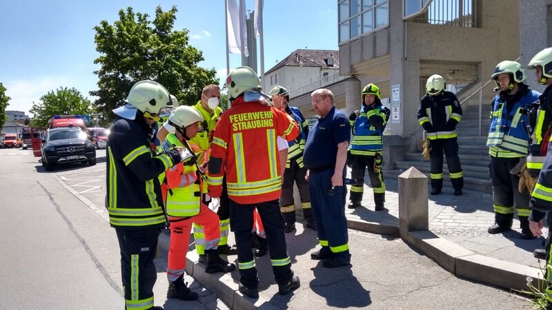 Am Klinikum Straubing ist es am Samstag zu einem Feuerwehreinsatz gekommen.