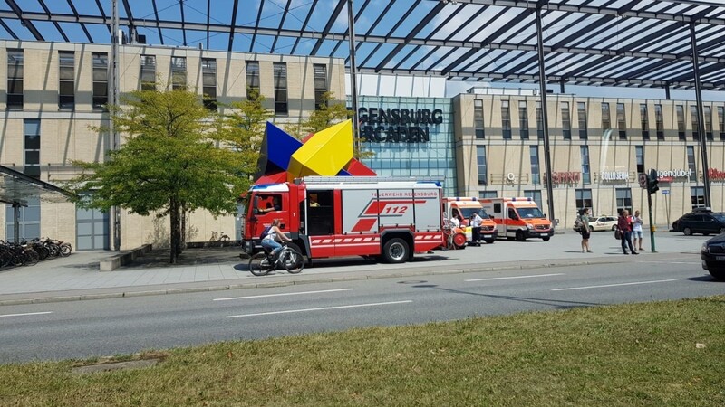 Feuerwehreinsatz am Dienstag in den Arcaden in Regensburg.