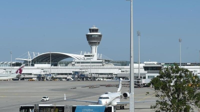 Auch am Flughafen München kommt es durch die Corona-Pandemie zu Einschränkungen.