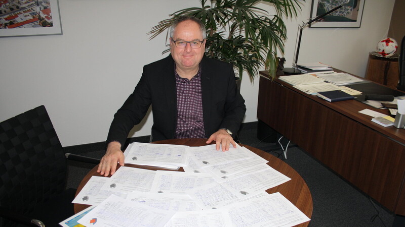 Über 50000 Unterschriften hatte Bürgermeister Josef Klaus 2019 gesammelt, um die Einlagerung der Castoren mit wiederaufbereiteten Atommüll in deutschen Zwischenlagern abzuwenden. Die Petition wurde mit vier Seiten beantwortet. Nun will die Gemeinde dagegen Einspruch einlegen.