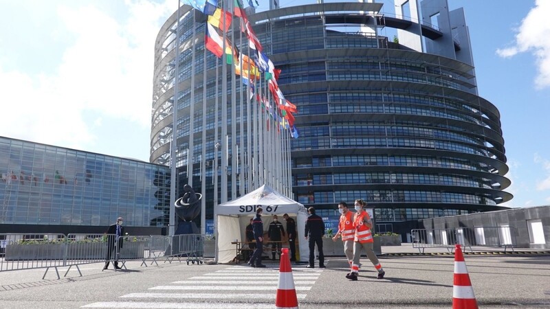 Das EU-Parlament will trotz großen Aufwands ab September wieder in Straßburg tagen.