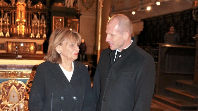 Charlotte Knobloch, Präsidentin der Israelitischen Kultusgemeinde München, hielt auf Einladung von Pfarrer Roman Gerl eine der Fastenpredigten in der Basilika Sankt Emmeram.