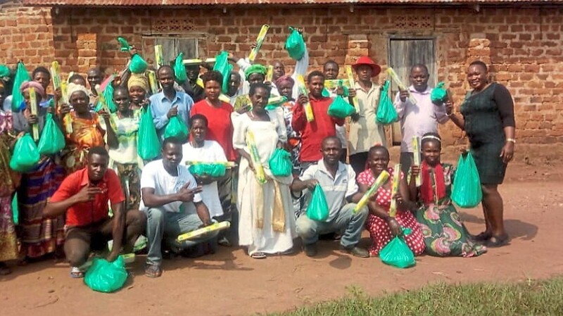 Die Freude über die verteilten Hilfsgüter war in Uganda sehr groß.