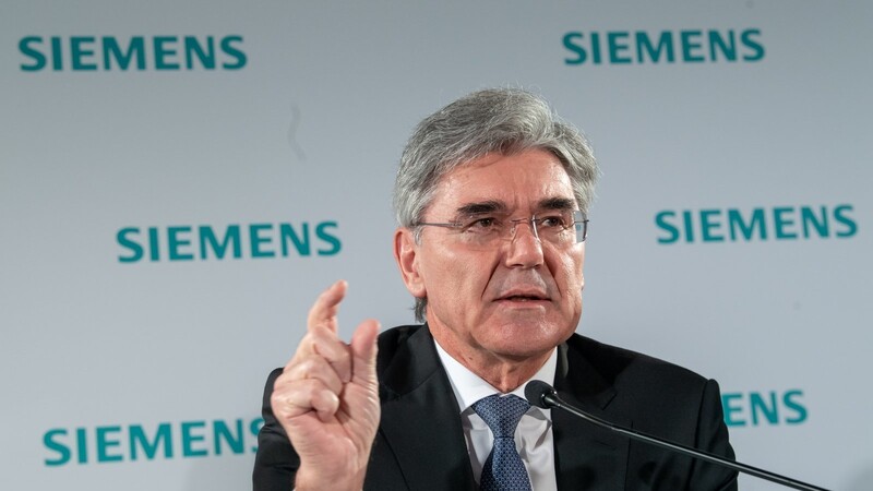 Der Bergwerkskrach ist das Aufregerthema bei der Siemens-Hauptversammlung. Konzernchef Joe Kaeser muss Kritik einstecken.