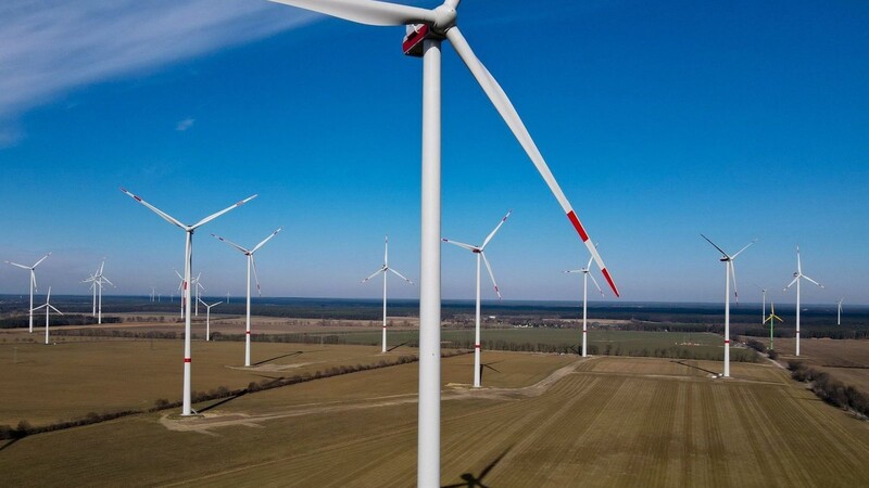 Scholz hat in Dänemark zu Mut und Tempo beim Ausbau der Windenergie aufgerufen. (Symbolbild)